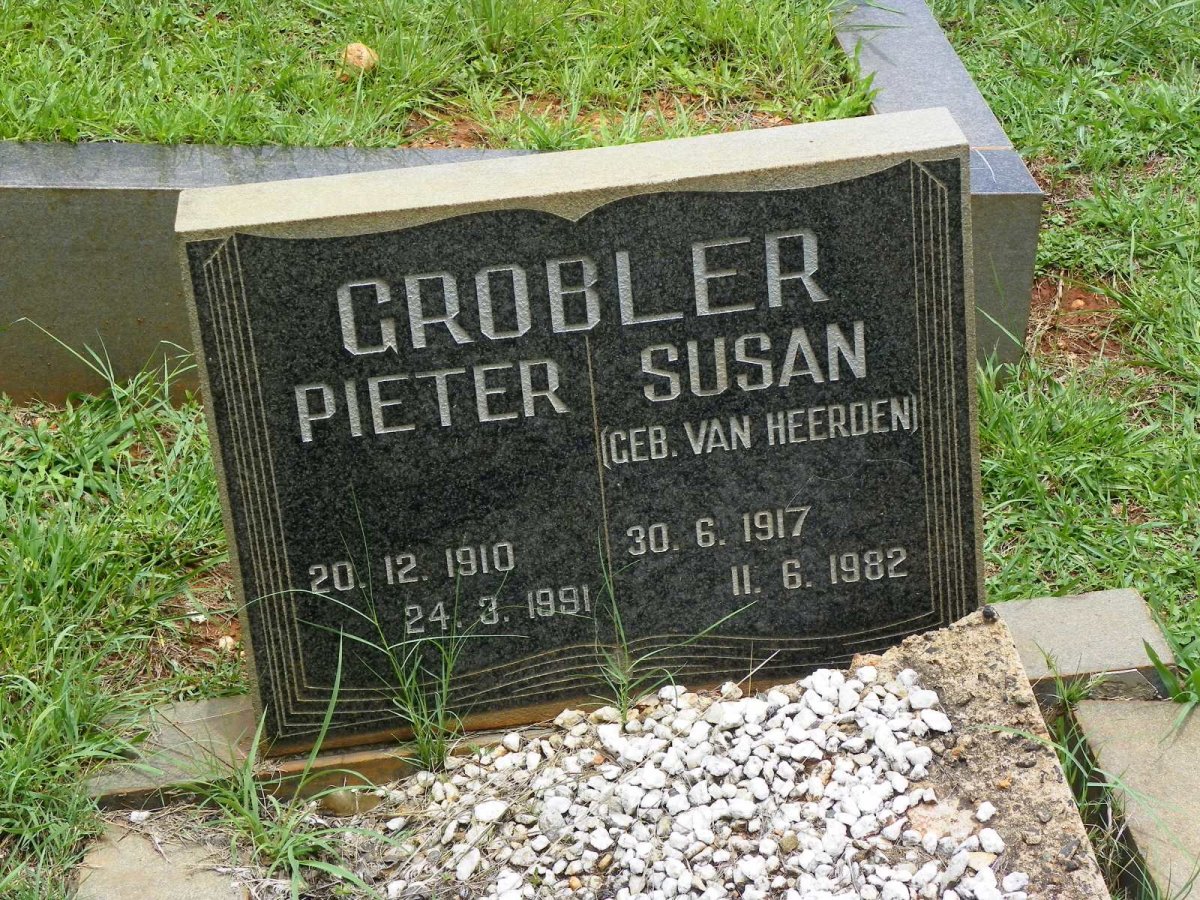 GROBLER Pieter 1910-1991 &amp; Susan VAN HEERDEN 1917-1982