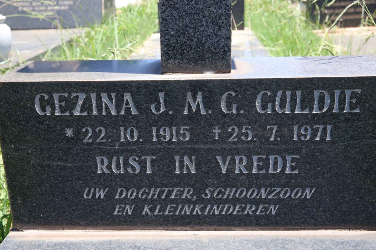 GULDIE Gezina J.M.G. 1915-1971 :: SIERRA GARCIA Juan Jose 1937-1976