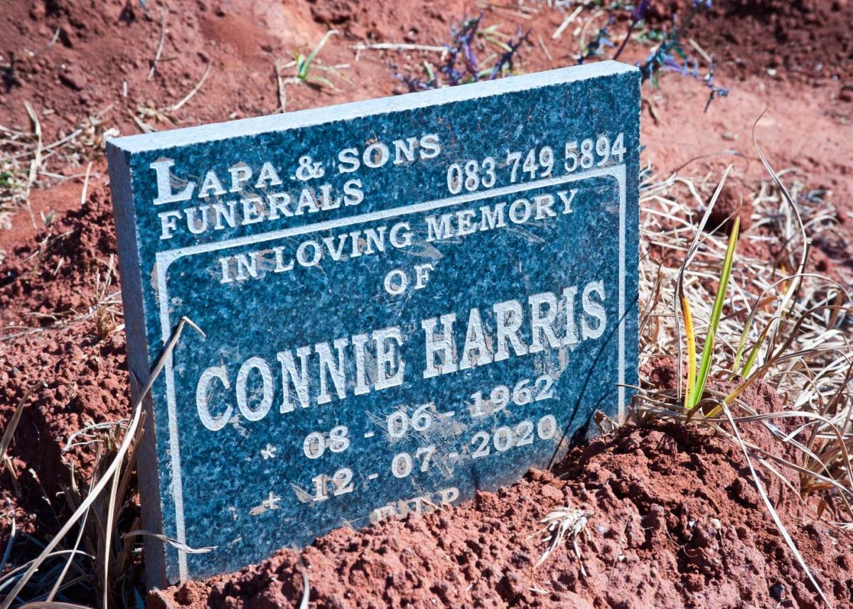 HARRIS Connie 1962-2020