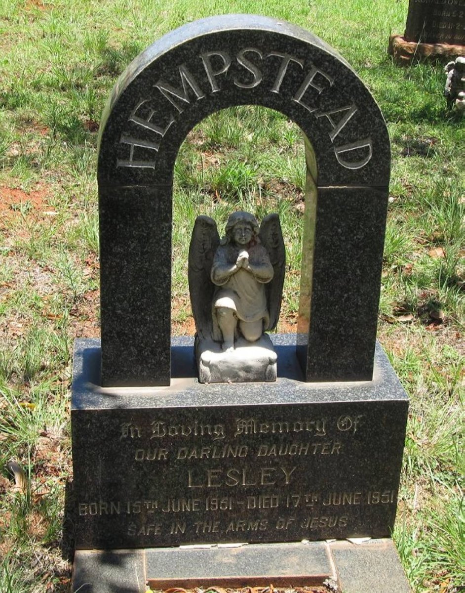 HEMPSTEAD Lesley 1951-1951