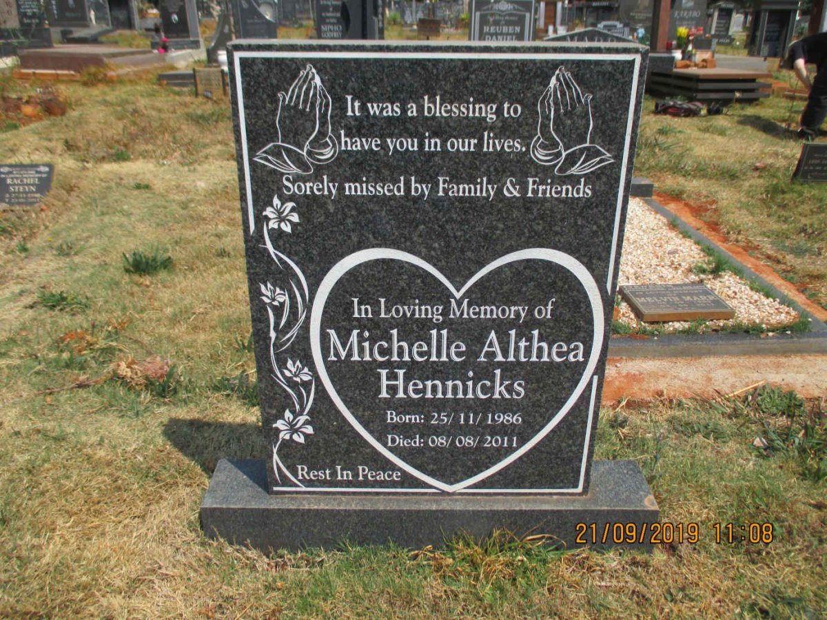 HENNICKS Michelle Althea 1986-2011