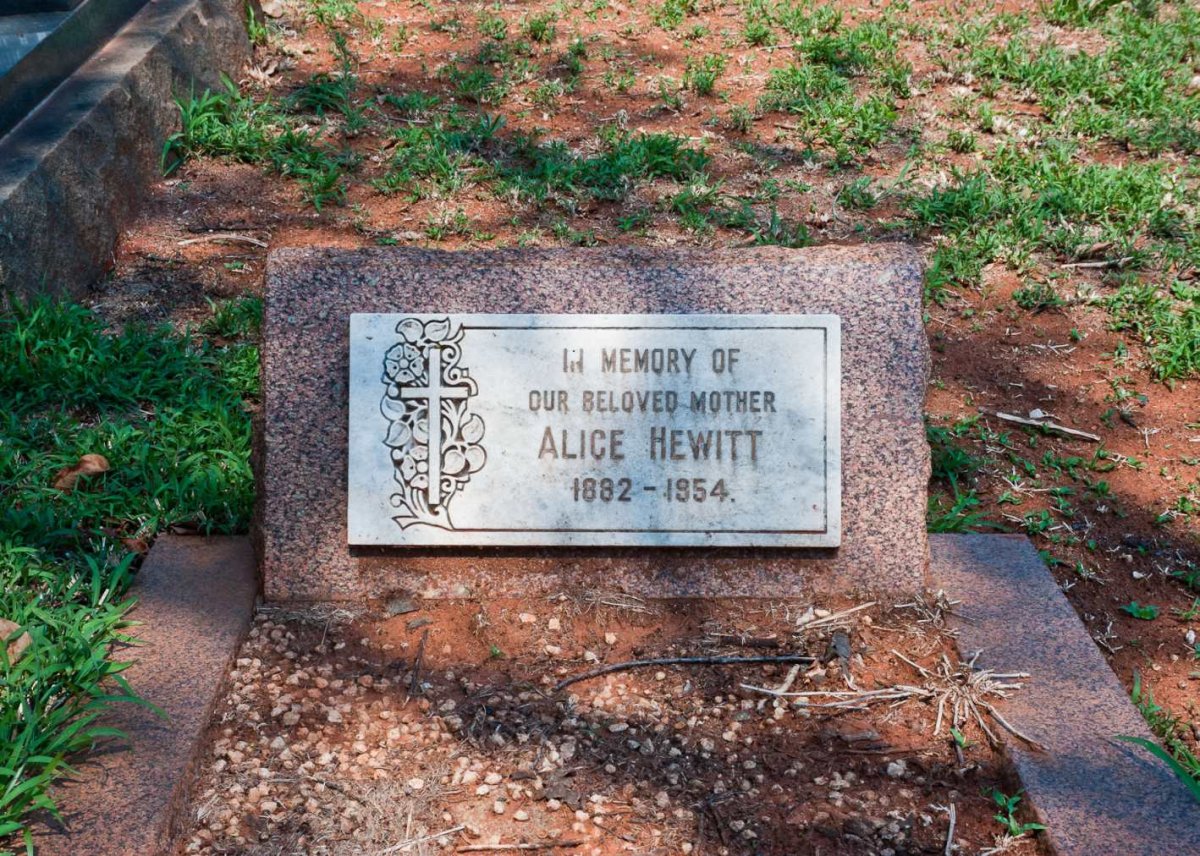 HEWITT Alice 1882-1954