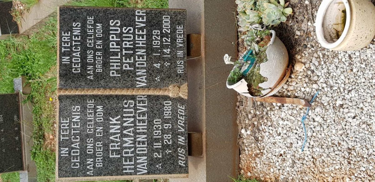 HEEVER Philippus Petrus, van den 1929-2000 :: VAN DEN HEEVER Frank Hermanus 1930-1980