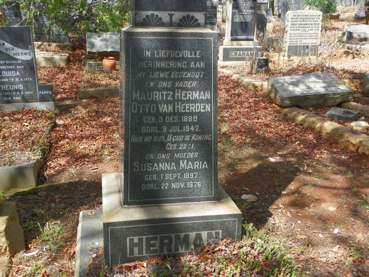 HEERDEN Mauritz Herman Otto, van 1888-1942 &amp; Susanna Maria 1897-1976