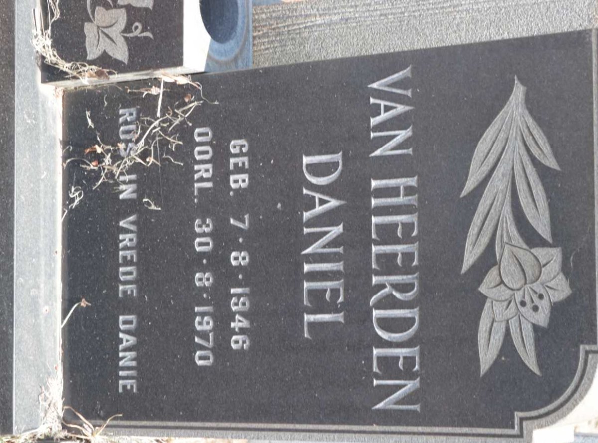 HEERDEN Daniel, van 1946-1970