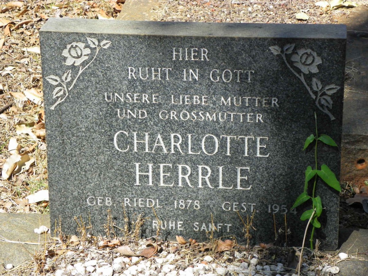 HERRLE Charlotte 1878-1954
