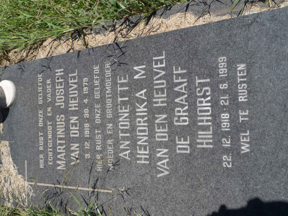 HEUVEL Martinus Joseph, van den 1918-1979 &amp; Antoinette Hendrika M. HILHORST 1918-1999