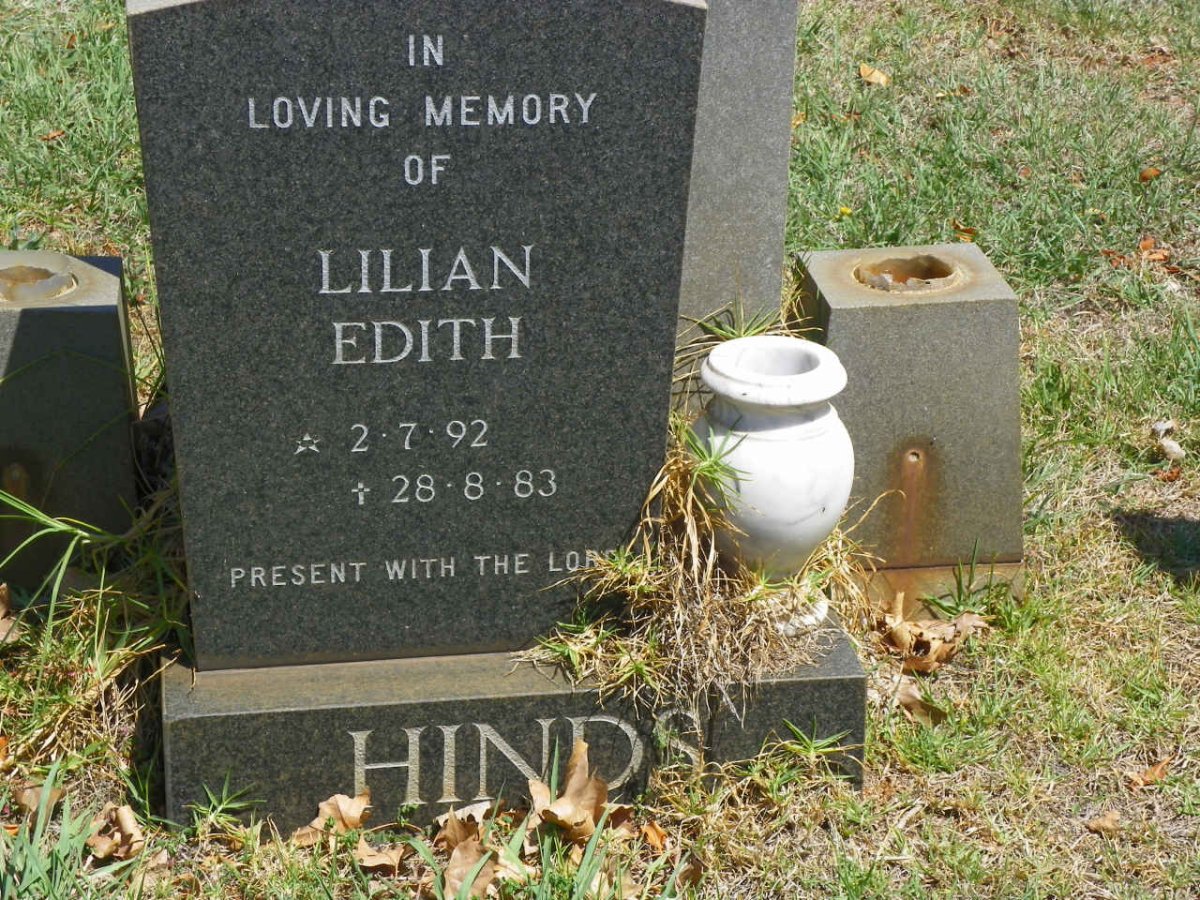HINDS Lilian Edith 1892-1983
