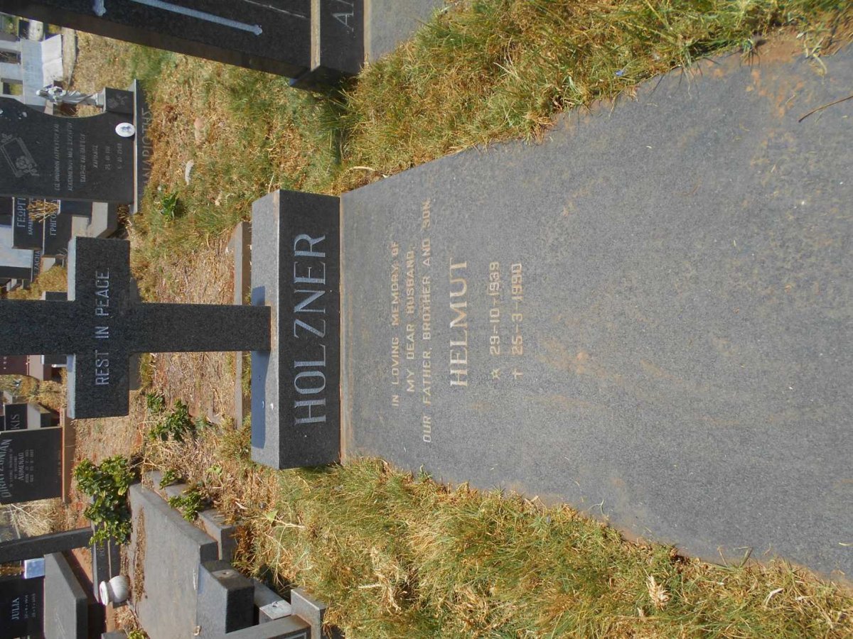 HOLZNER Helmut 1939-1990