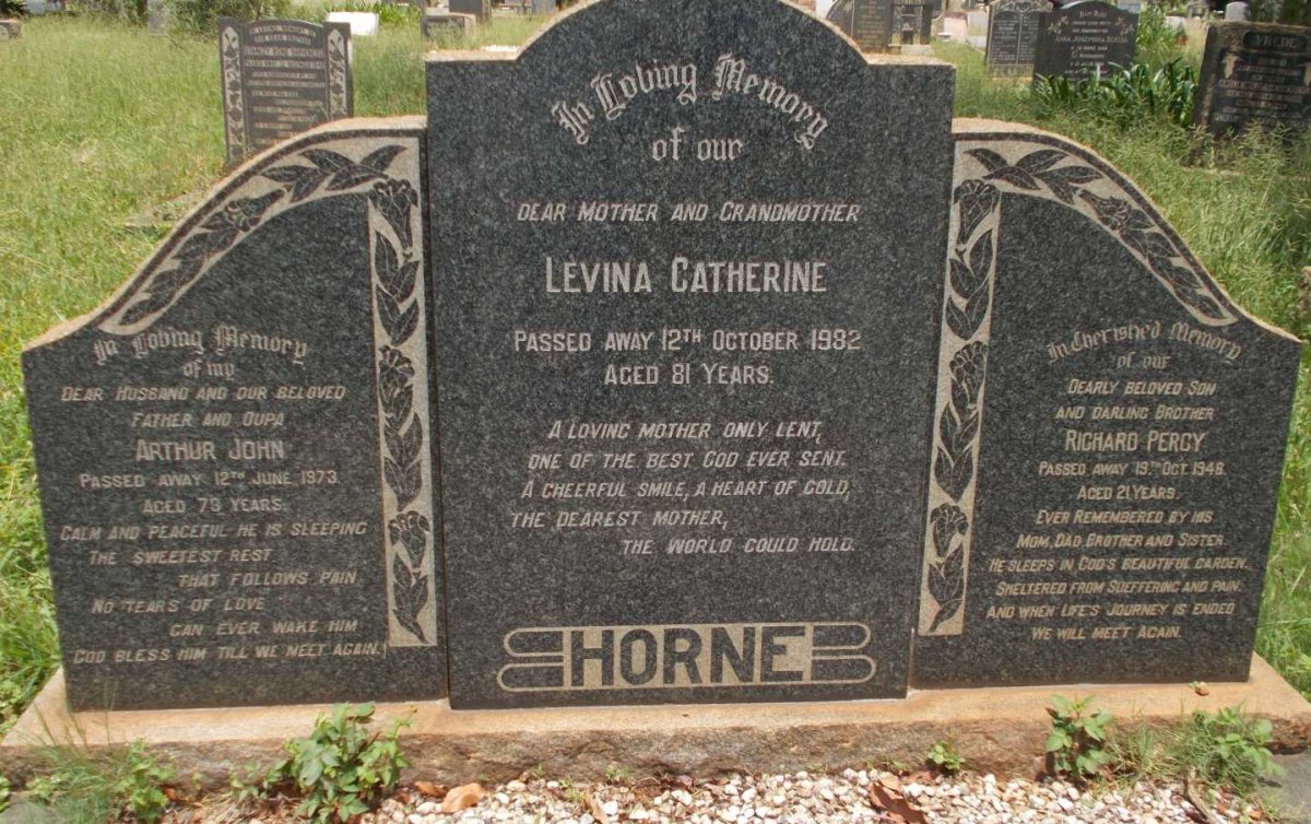 HORN Arthur John -1973 &amp; Levina Catherine -1982 :: HORN Richard Percy -1948
