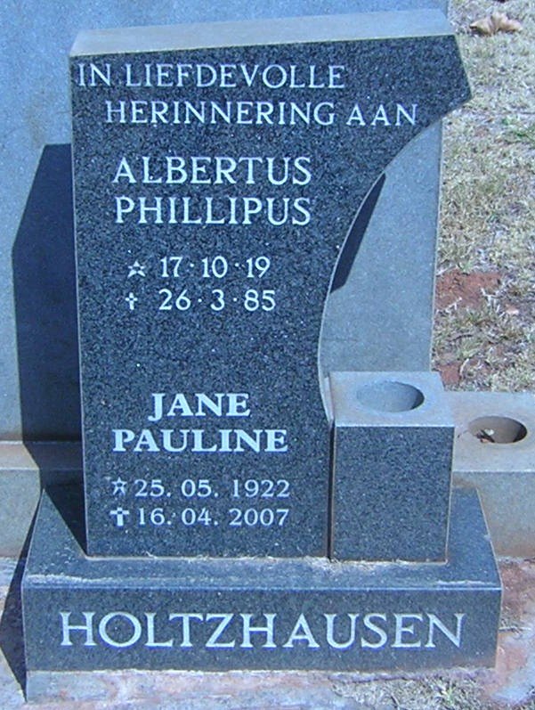 HOLTZHAUSEN Albertus Phillipus 1919-1985 &amp; Jane Pauline 1922-2007
