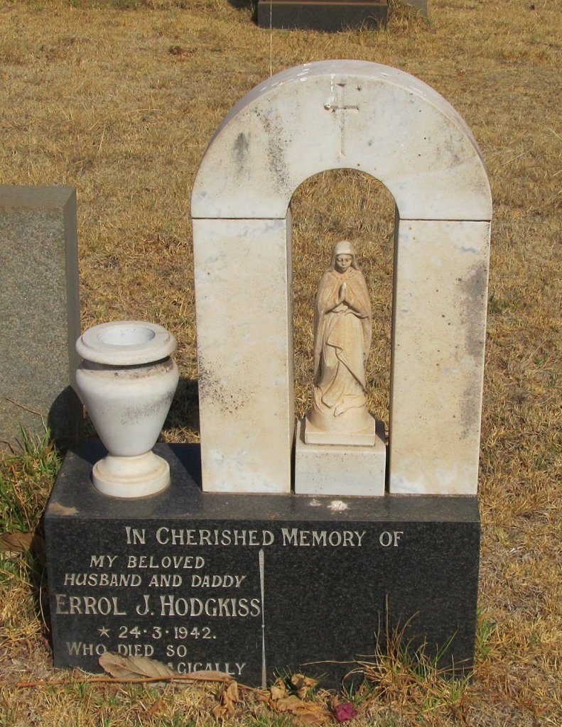 HODGKISS Errol J. 1942-