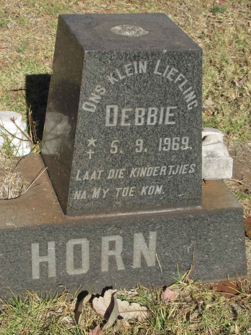 HORN Debbie 1969-1969