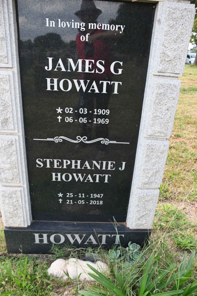 HOWATT James G. 1909-1969 :: HOWATT Stephanie J. 1947-2018