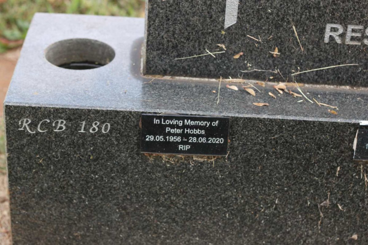 HOBBS Peter 1956-2020