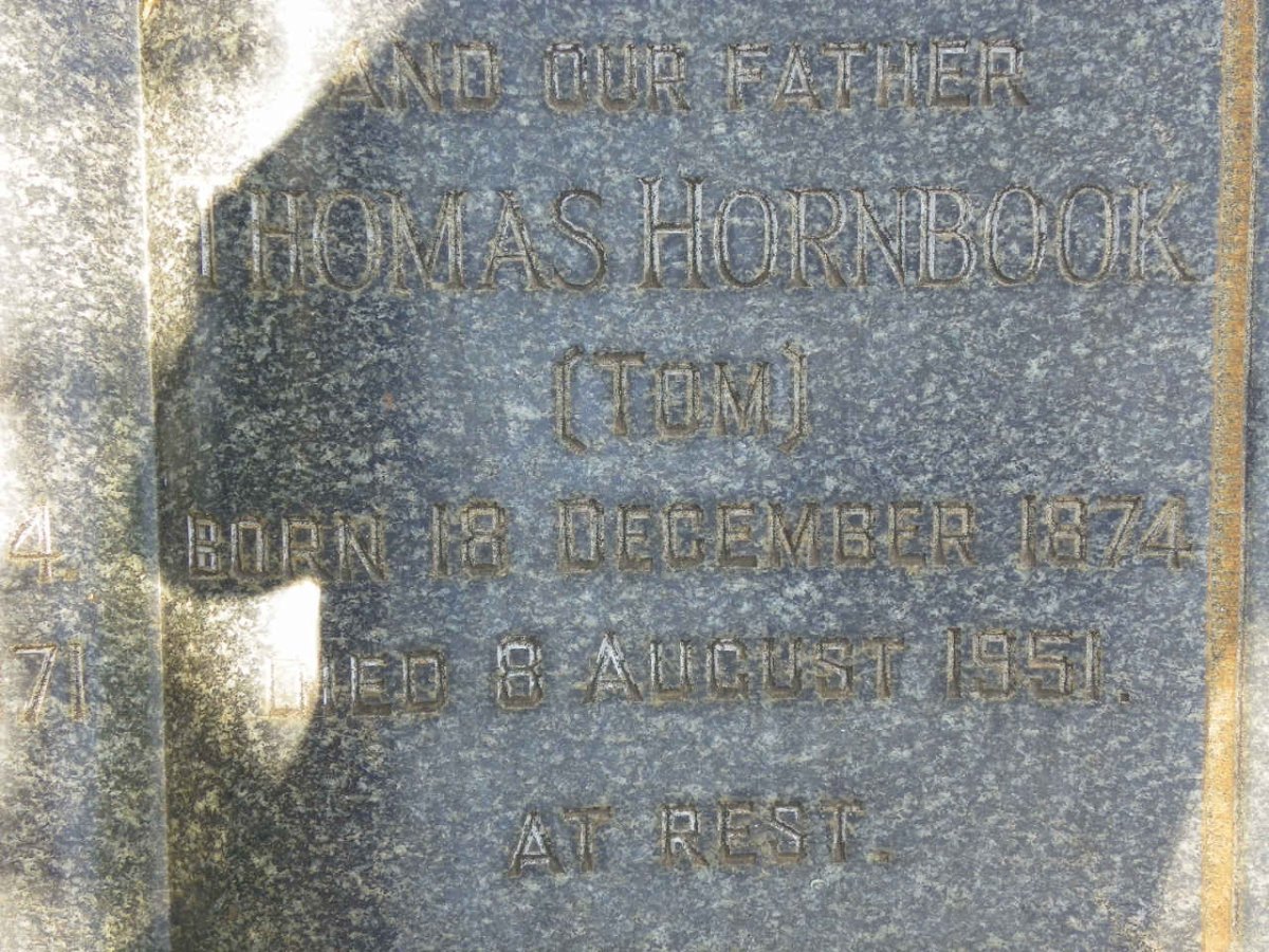 HOSKIN Thomas Hornbrook 1874-1951 &amp; Sarah 1874-1971