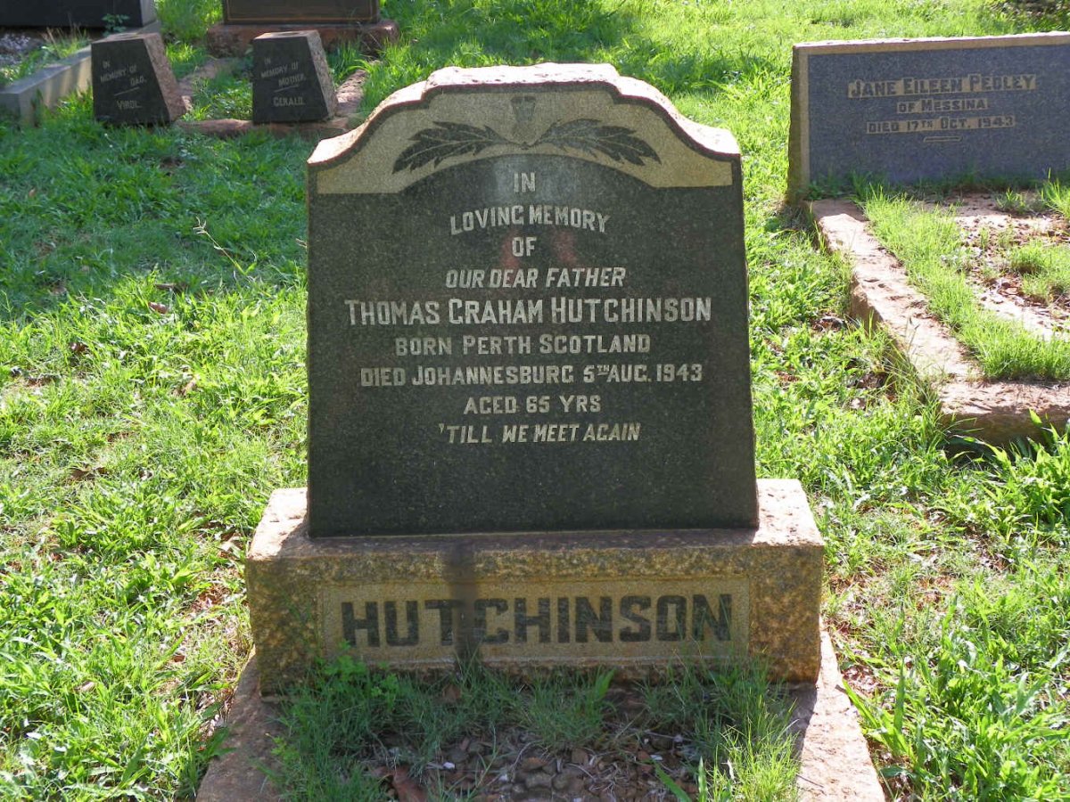 HUTCHINSON Thomas Graham -1943