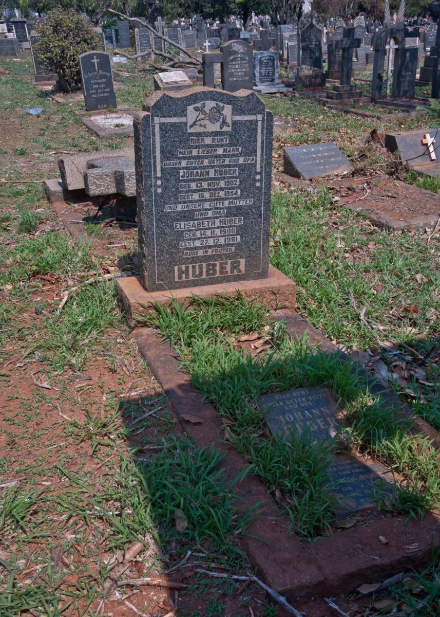 HUBER Johann 1902-1954 &amp; Elisabeth 1900-1981
