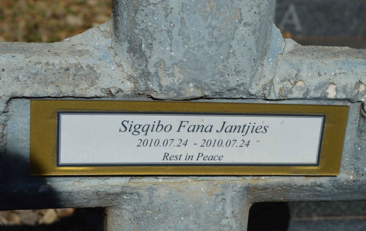 JANTJIES Sigqibo Fana 2010-2010