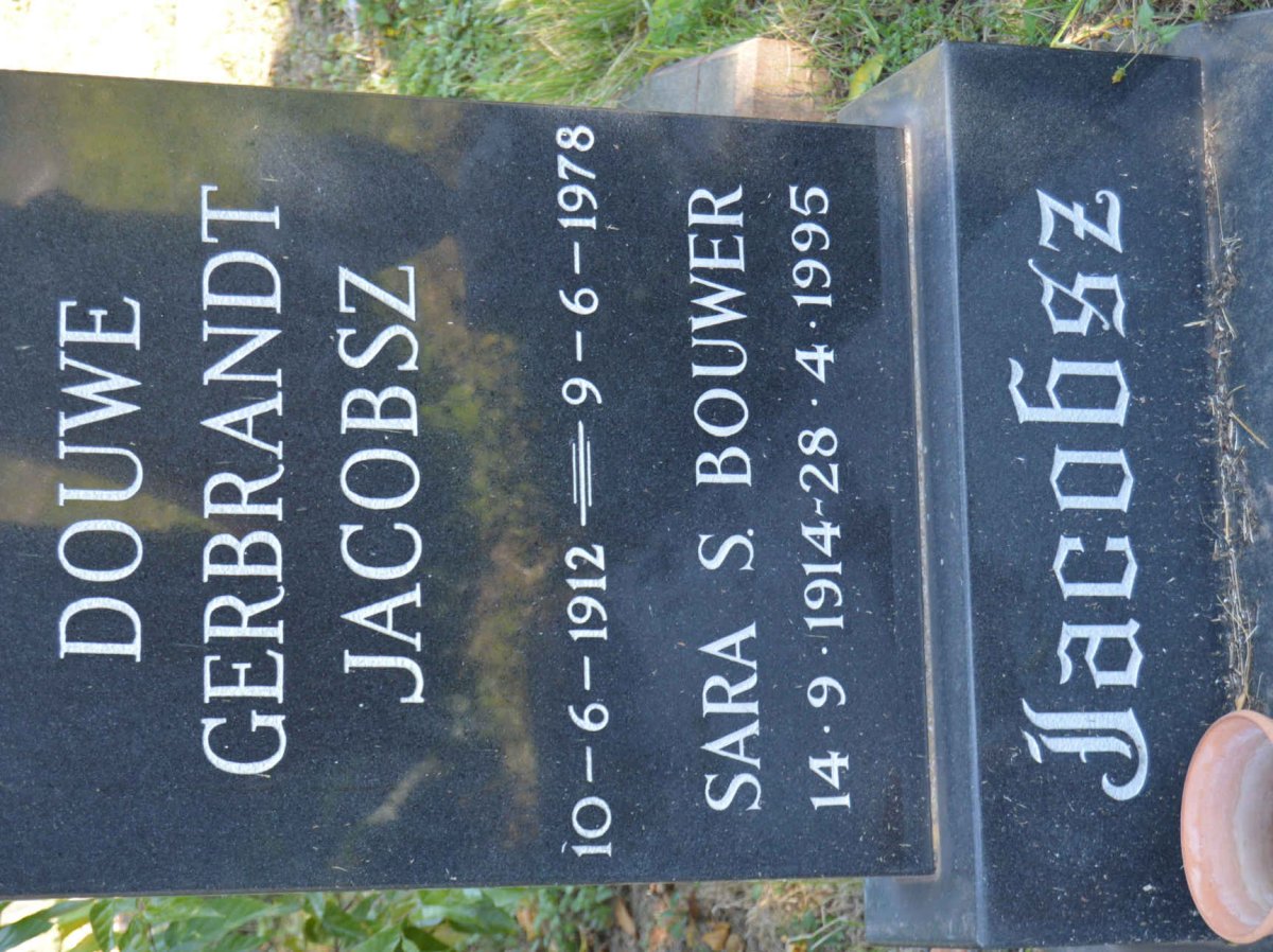 JACOBSZ Douwe Gerbrandt 1912-1978 &amp; Sara S. BOUWER 1914-1995