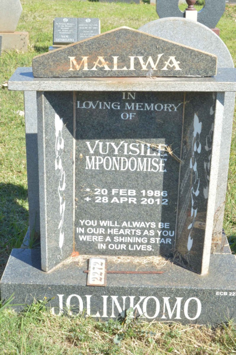JOLINKOMO Maliwa Vuyisile Mphondomise 1986-2012
