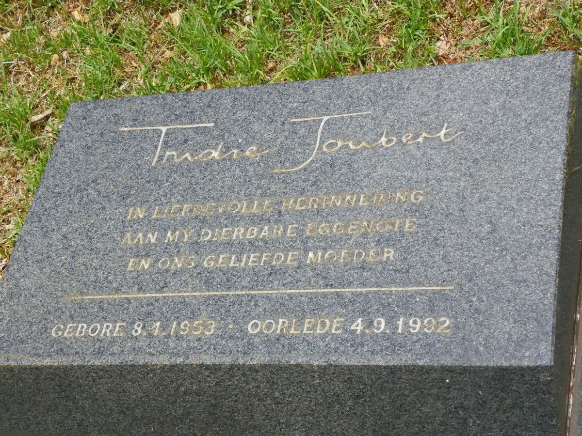 JOUBERT Trudie 1953-1992