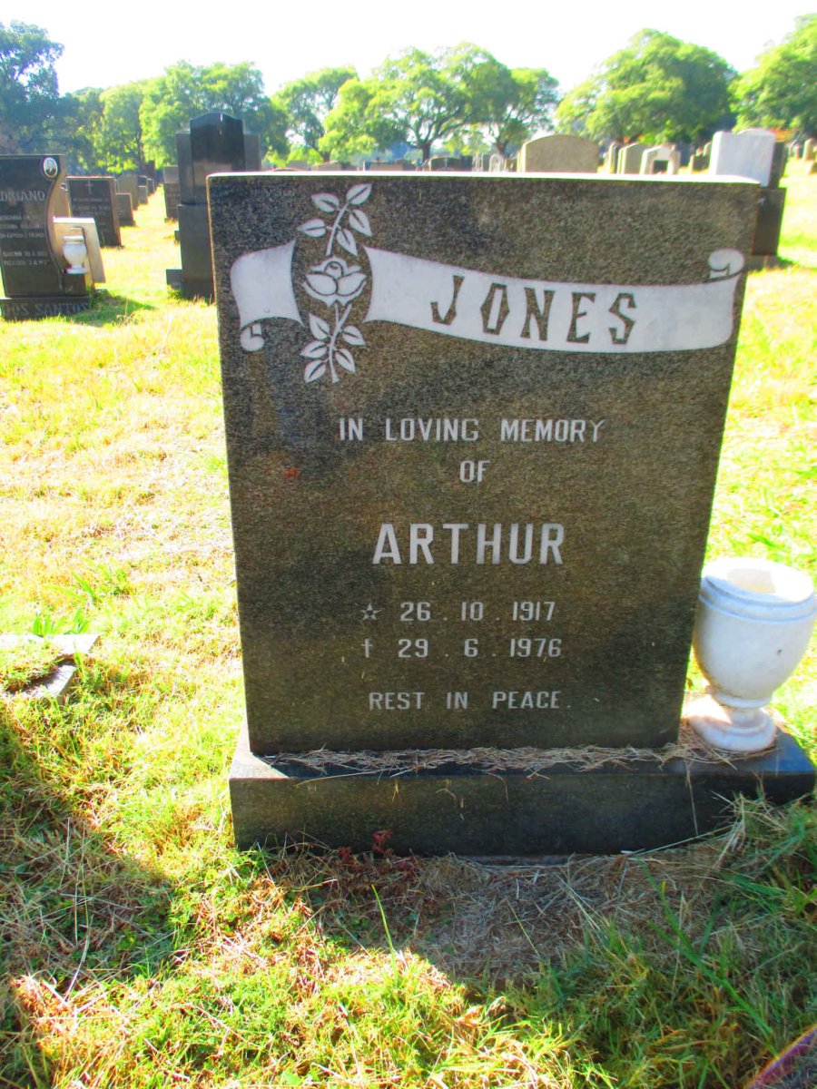 JONES Arthur 1917-1976