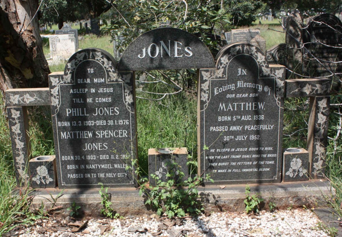 JONES Phill 1903-1976 :: JONES Matthew Spencer 1903-1981 :: JONES Matthew 1936-1952
