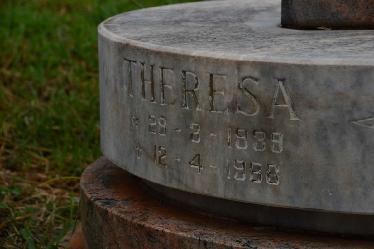 JOSEPH George 1932-1991 &amp; Theresa 1939-1988
