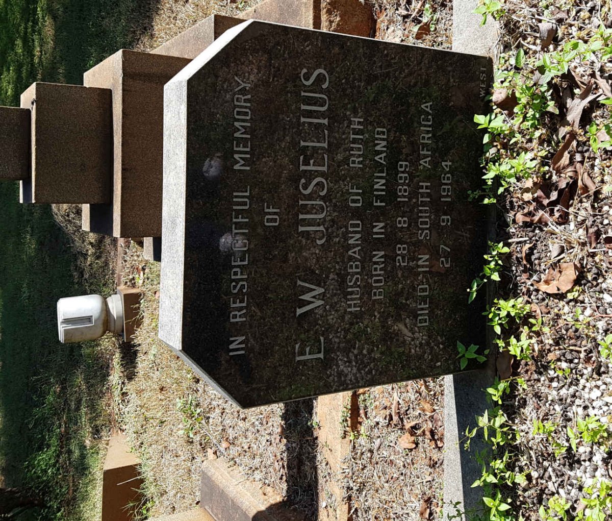 JUSELIUS E.W. 1899-1964