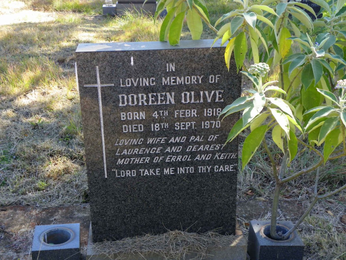 KELLY Doreen Olive 1918-1970
