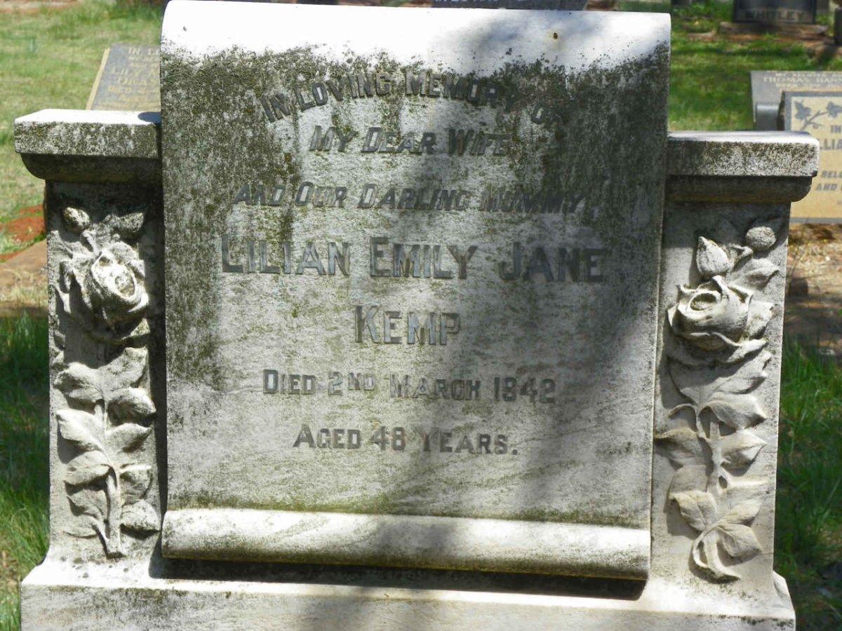 KEMP Lilian Emily Jane -1942