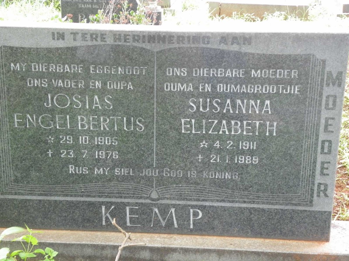 KEMP Josias Engelbertus 1905-1976 &amp; Susanna Elizabeth 1911-1989