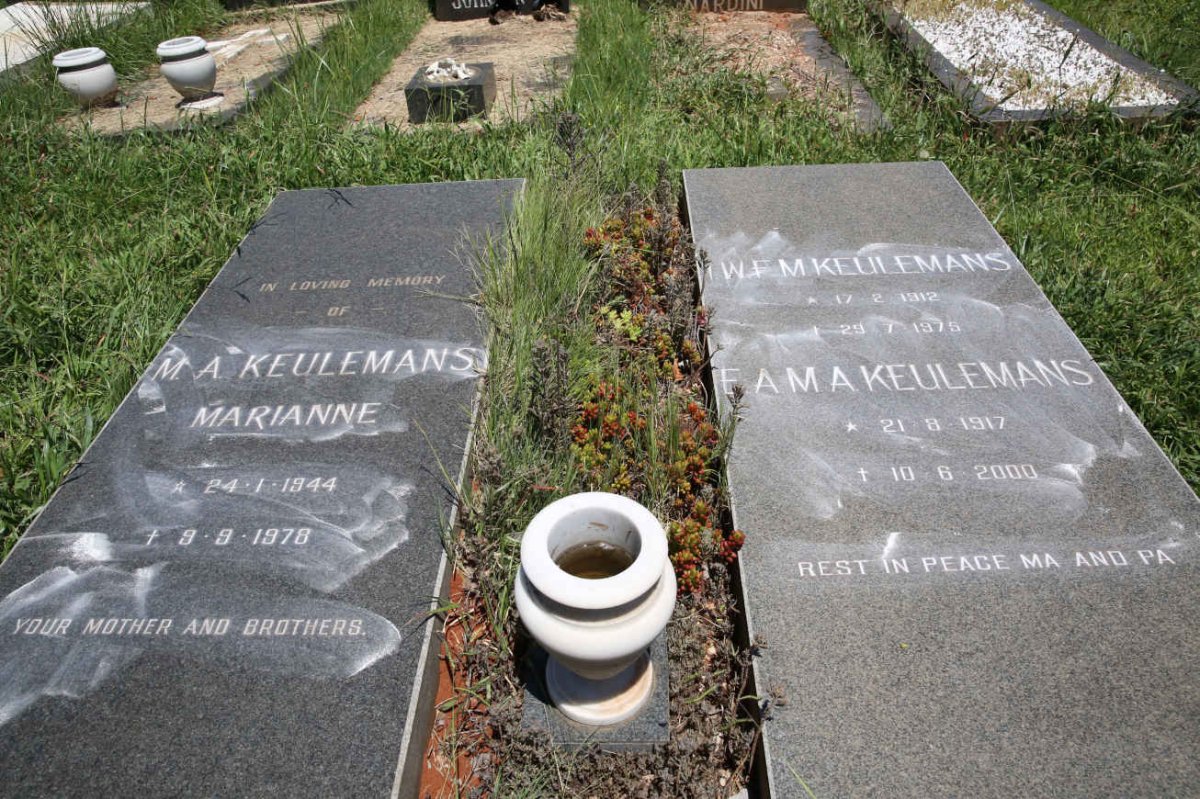 KEULEMANS I.W.F.M. 1912-1975 &amp; E.A.M.A. 1917-2000 :: KEULEMANS M.A. 1944-1978