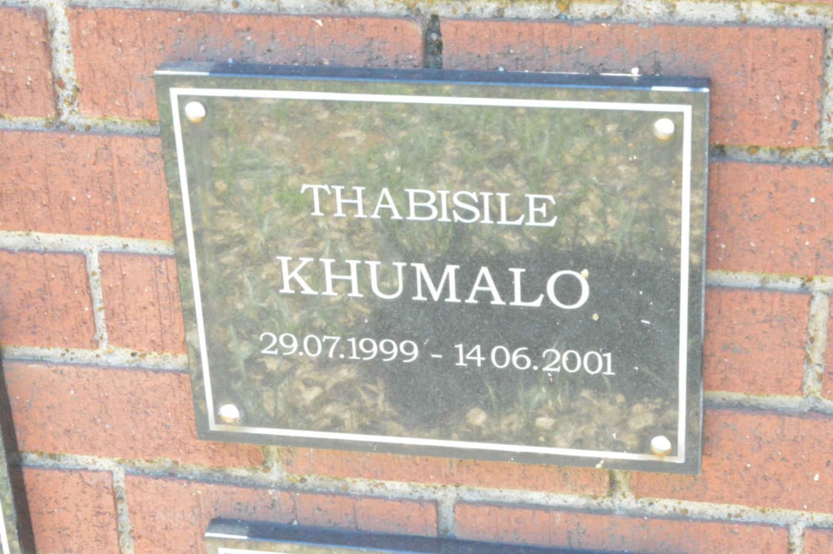 KHUMALO Thabisile 1999-2001