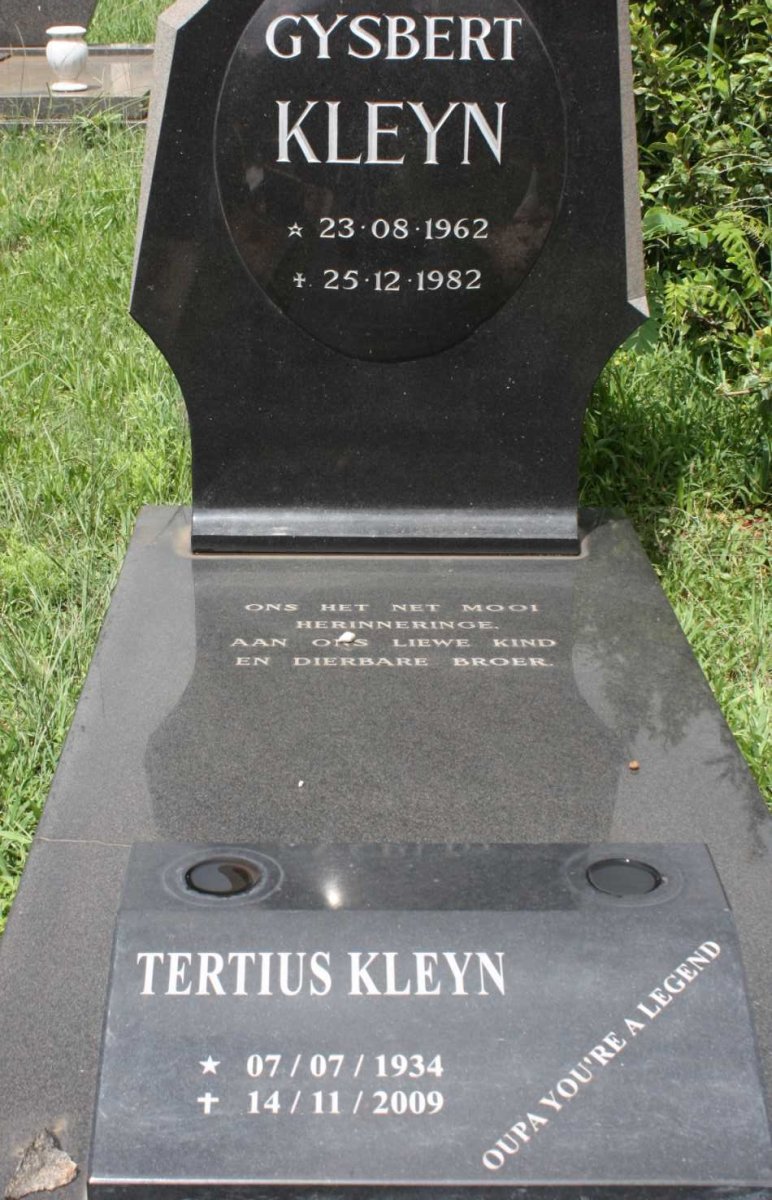 KLEYN Tertius 1934-2009 :: KLEYN Gysbert 1962-1982
