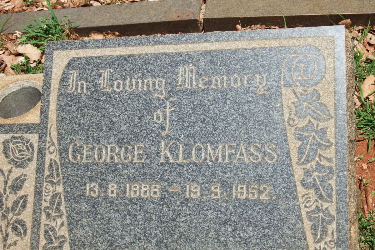 KLOMFASS George 1886-1952