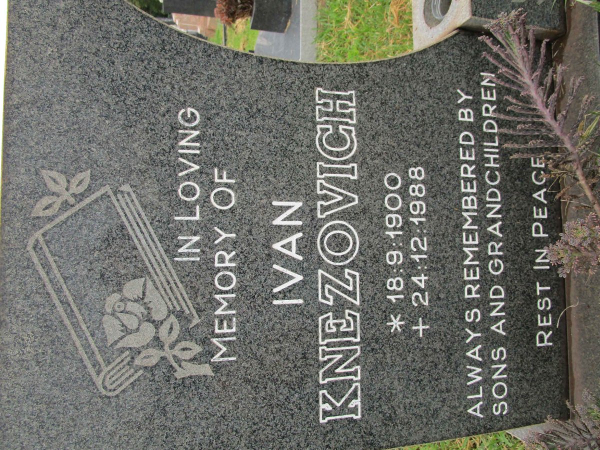 KNEZOVICH Ivan 1900-1988