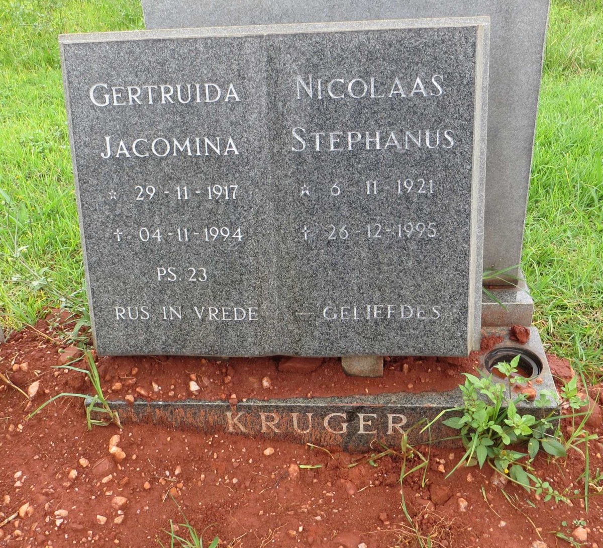 KRUGER Nicolaas Stephanus 1921-1995 &amp; Gertruida Jacomina 1917-1994
