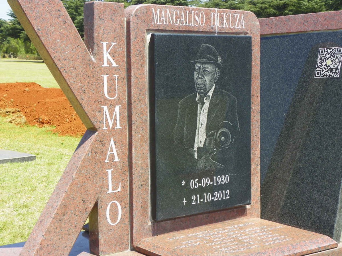 KUMALO Mangaliso Dukuza 1930-2012