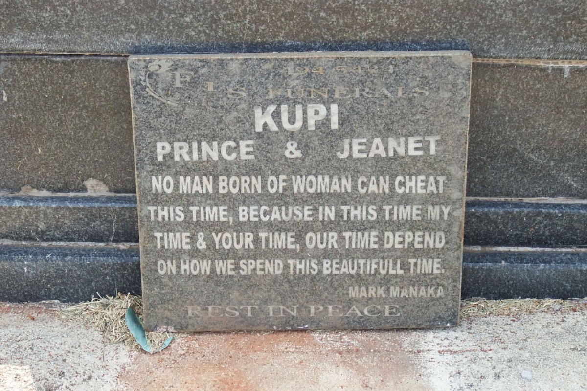 KUPI Prince &amp; Jeanet