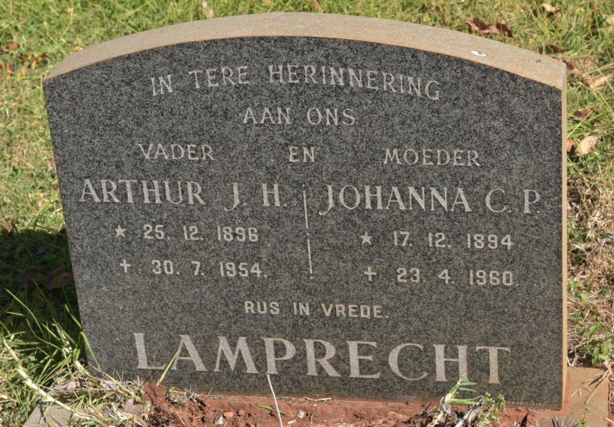 LAMPRECHT Arthur J.H. 1896-1954 &amp; Johanna C.P. 1894-1960