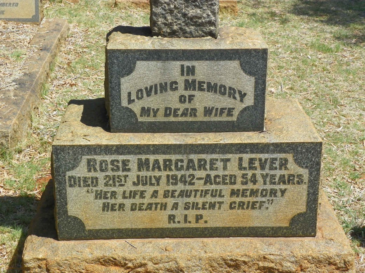 LEVER Rose Margaret -1942