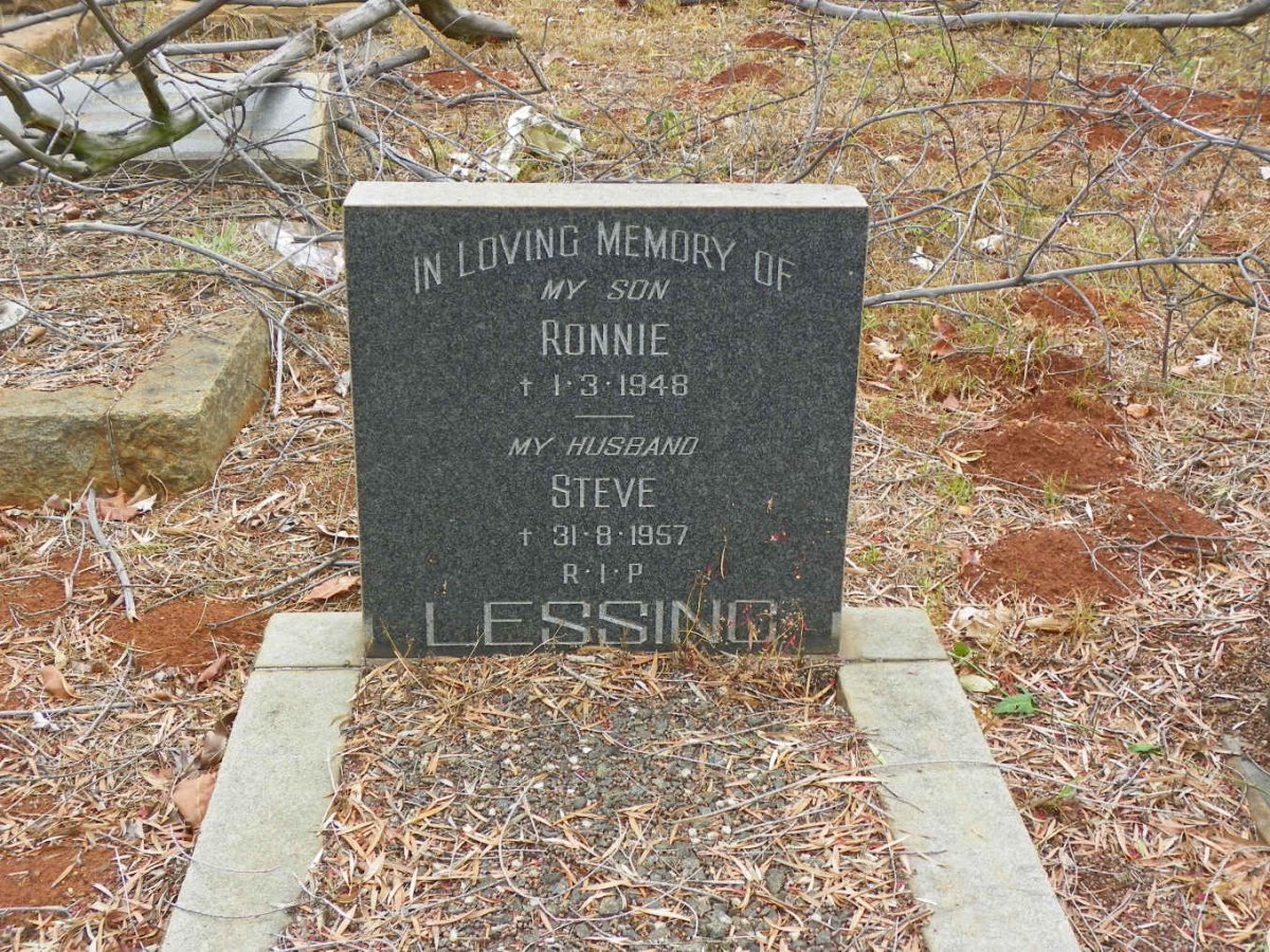 LESSING Steve -1957 :: LESSING Ronnie -1948
