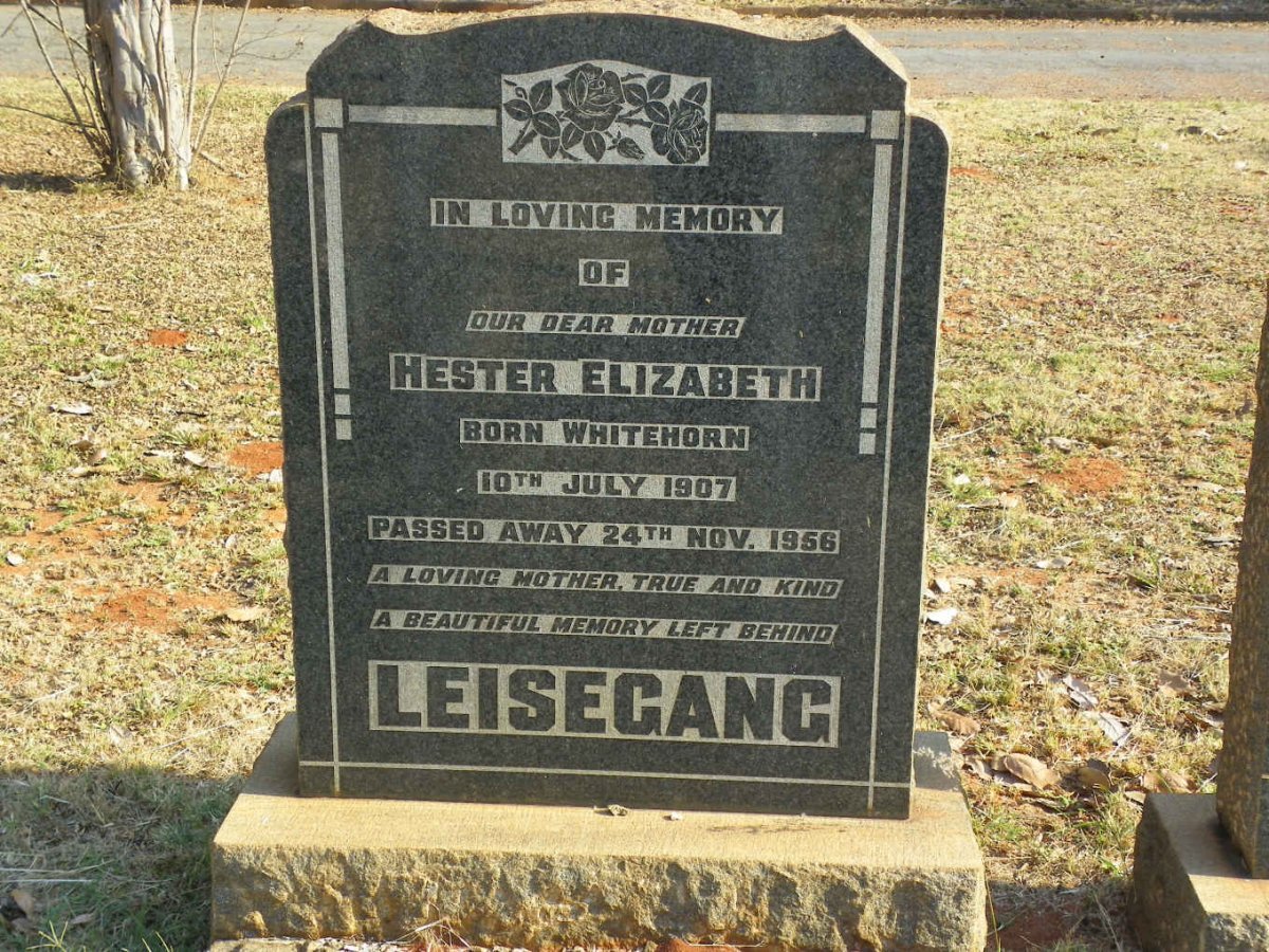 LEISEGANG Hester Elizabeth nee WHITEHORN 1907-1956