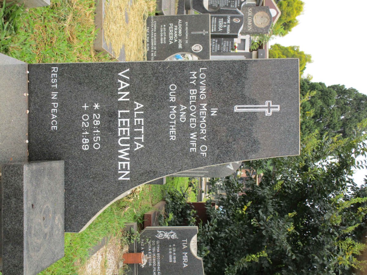 LEEUWEN Aletta, van 1950-1989