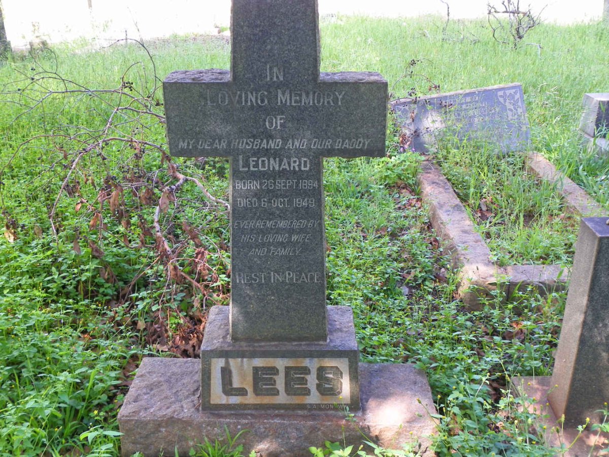 LEES Leonard 1894-1949 &amp; Isobel Maud 1897-1987