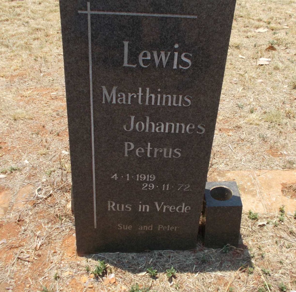LEWIS Marthinus Johannes Petrus 1919-1972