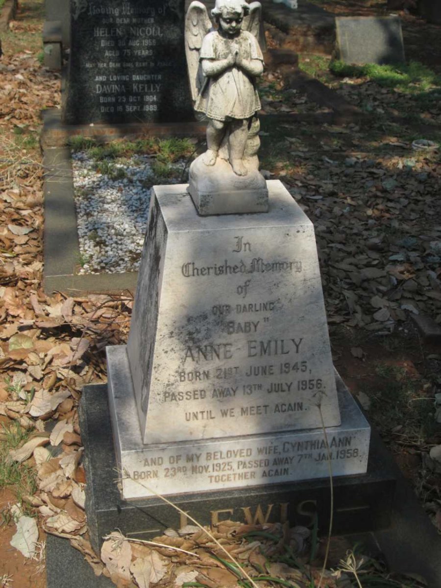 LEWIS Cynthia Ann 1925-1958 :: LEWIS Anne-Emily 1945-1956