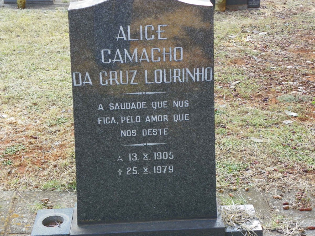 LOURINHO Alica Camacho da Cruz 1905-1979